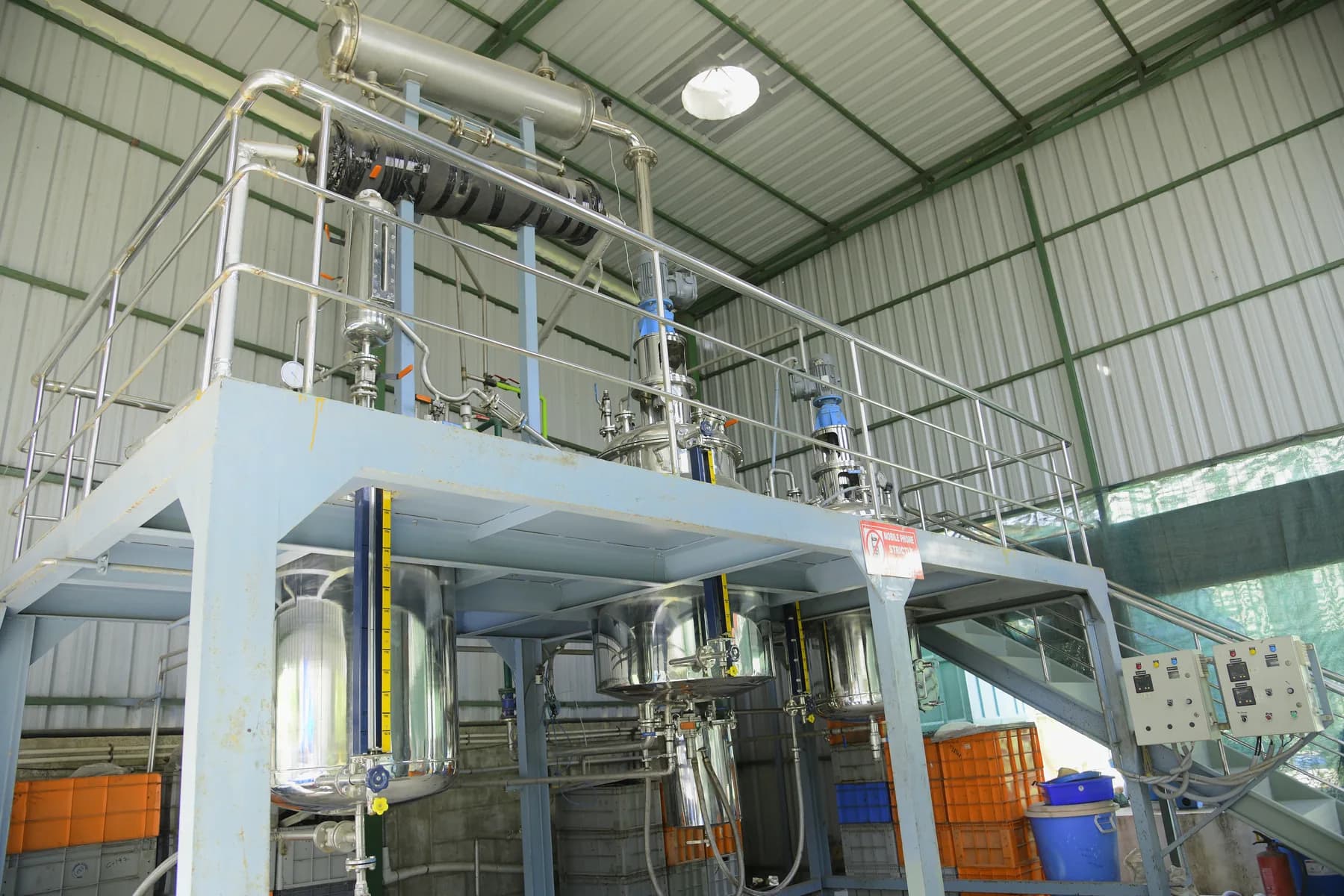 Poseidon Biotech reactor and processing plant